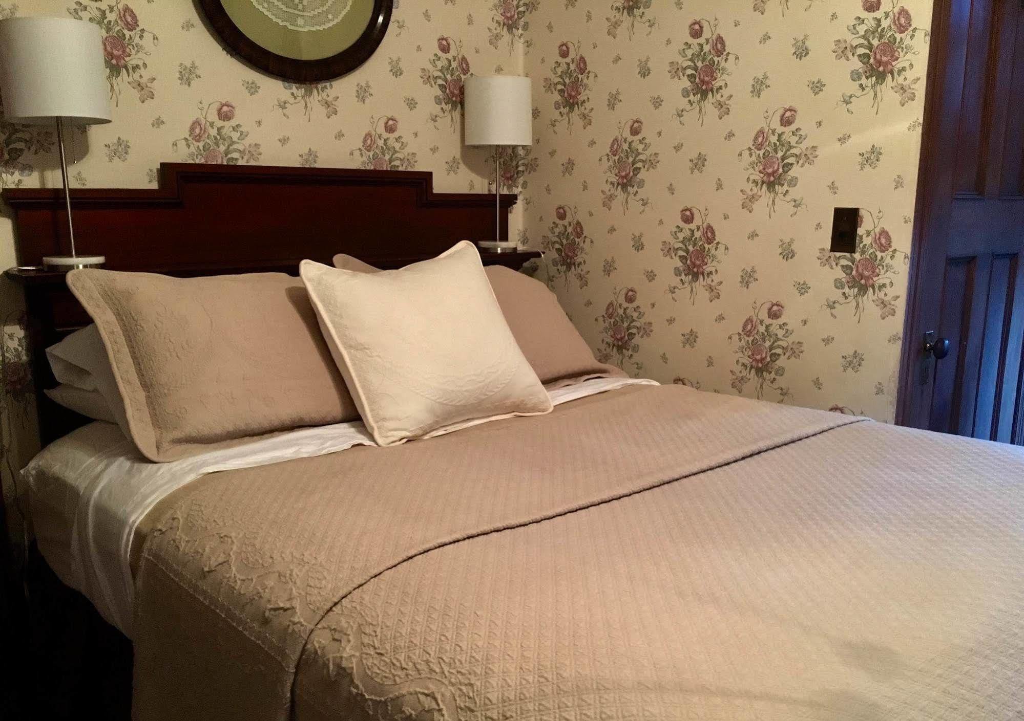 Manor House Bed & Breakfast Norfolk Extérieur photo